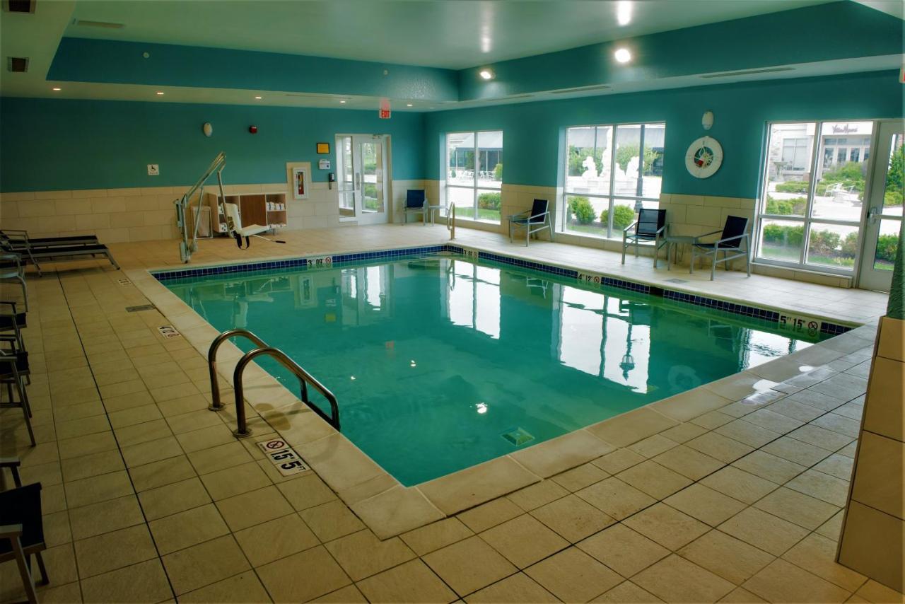 Holiday Inn Express & Suites Dayton North - Vandalia By Ihg Eksteriør bilde